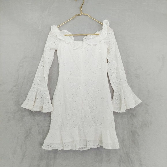 Parisian Broderie Off-shoulder Flared Sleeve Flare Mini dress in white P6514 - Picture 6 of 9